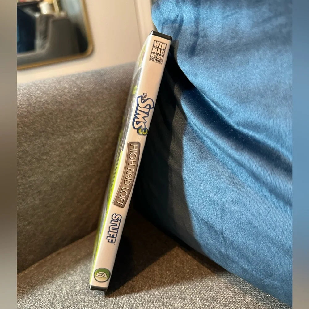 The Sims 3: High-End Loft Stuff (PC/MAC) DVD (Includes Manual) Expansion Pack